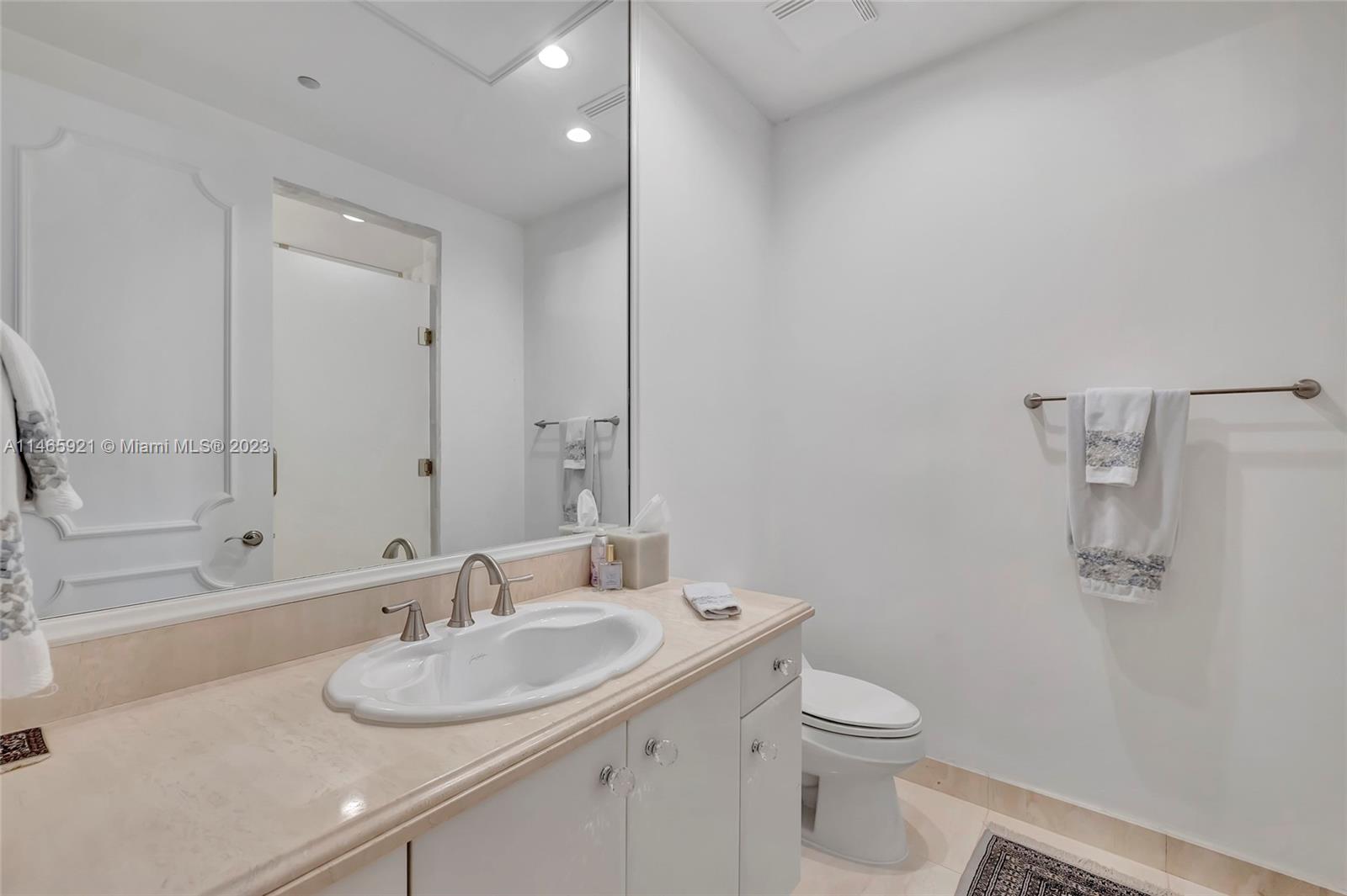 MEDITERRANEA CONDO - Residential