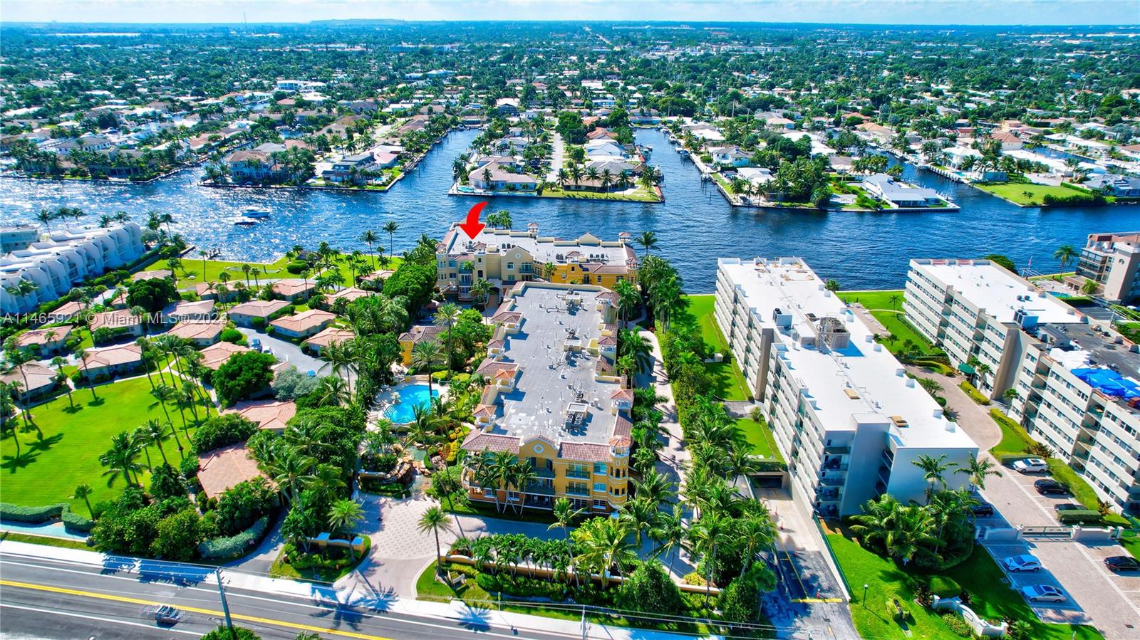 MEDITERRANEA CONDO - Residential