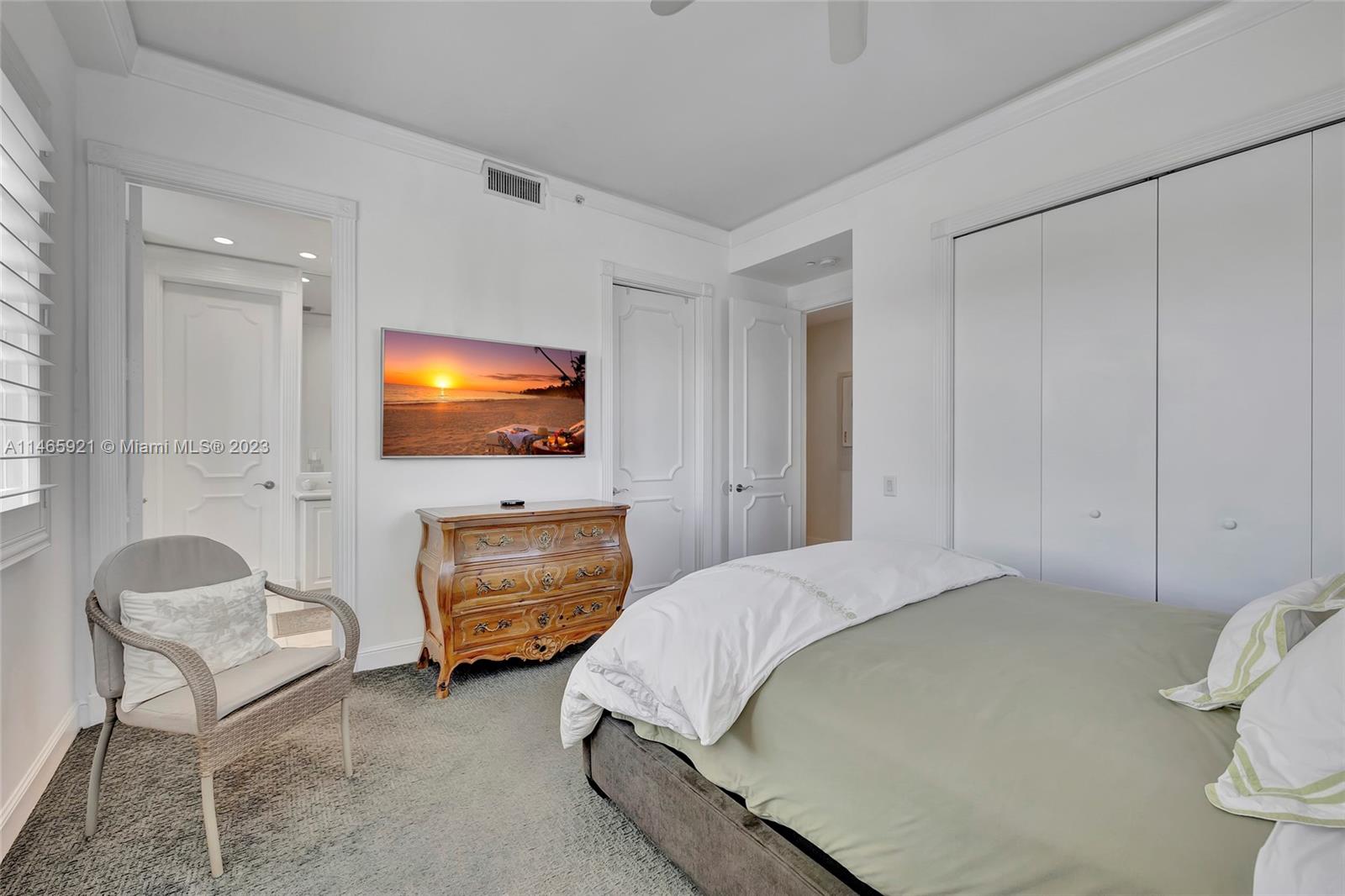 MEDITERRANEA CONDO - Residential