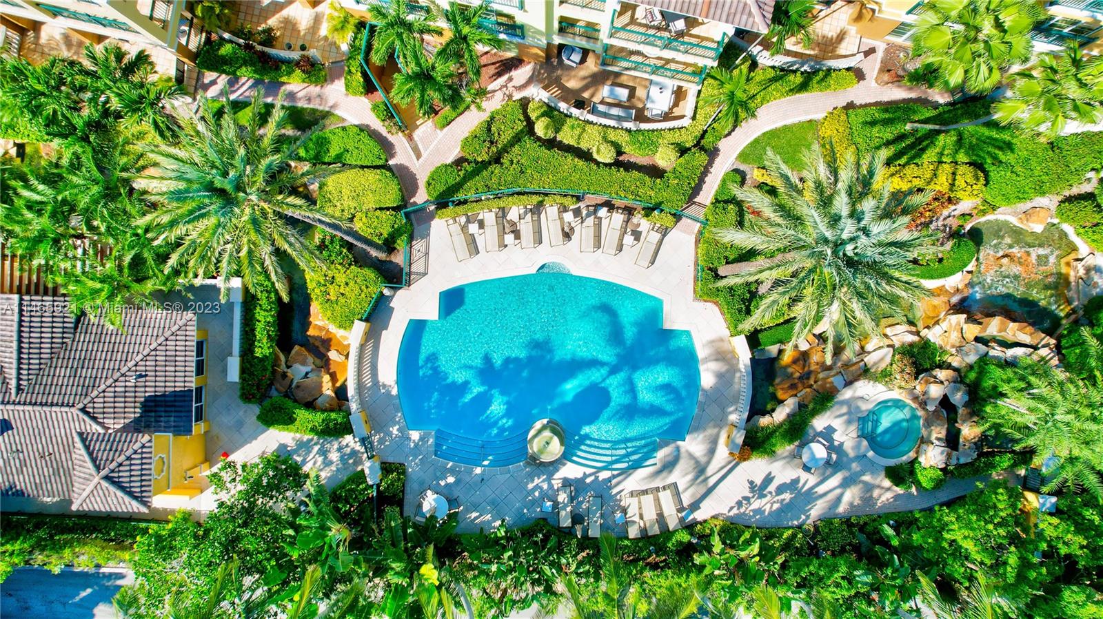 MEDITERRANEA CONDO - Residential