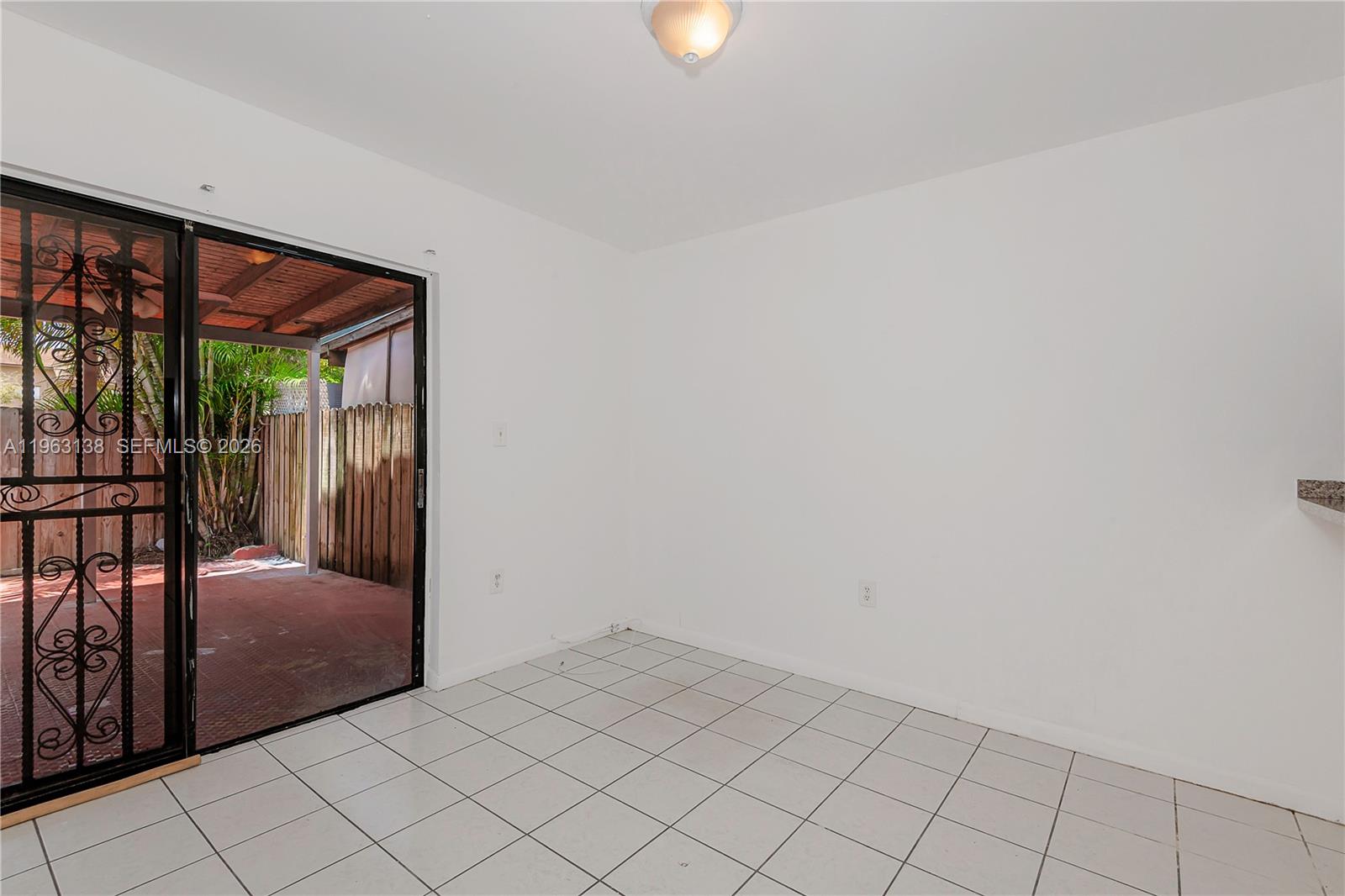 SEVILLA TERRACES CONDO PH - Residential