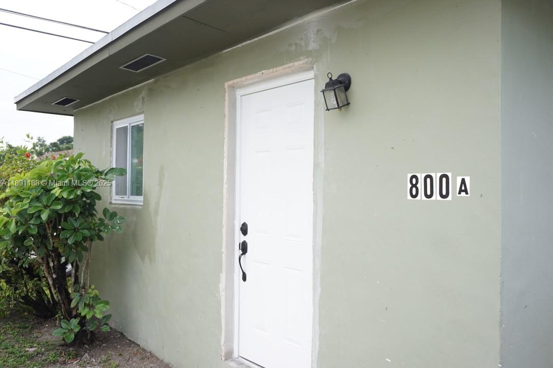 PINE WOOD PK - Residential Lease