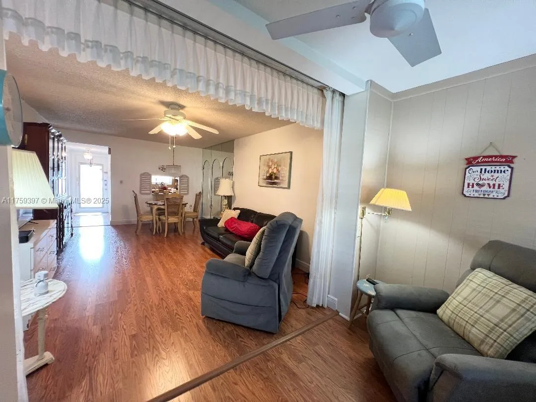 Sunrise, Florida 33322, United States, 1 Bedroom Bedrooms, ,1 BathroomBathrooms,Residential,Active,85363