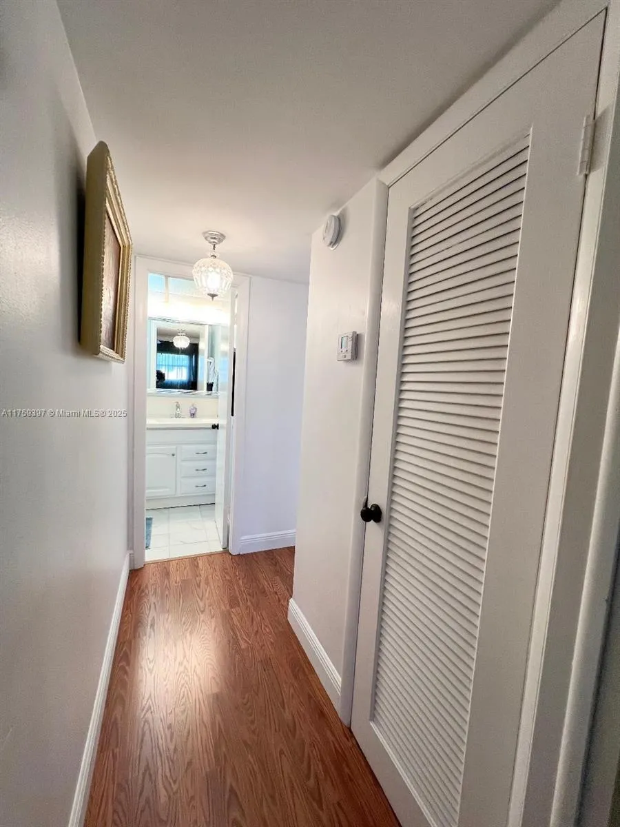 Sunrise, Florida 33322, United States, 1 Bedroom Bedrooms, ,1 BathroomBathrooms,Residential,Active,85363