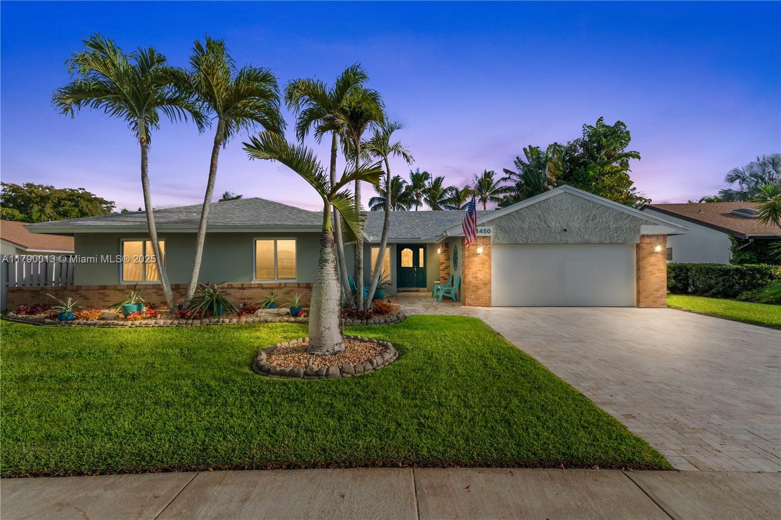 14450 Hampton Pl, Davie, Broward County, Florida - 4 Bedrooms  
2 Bathrooms - 