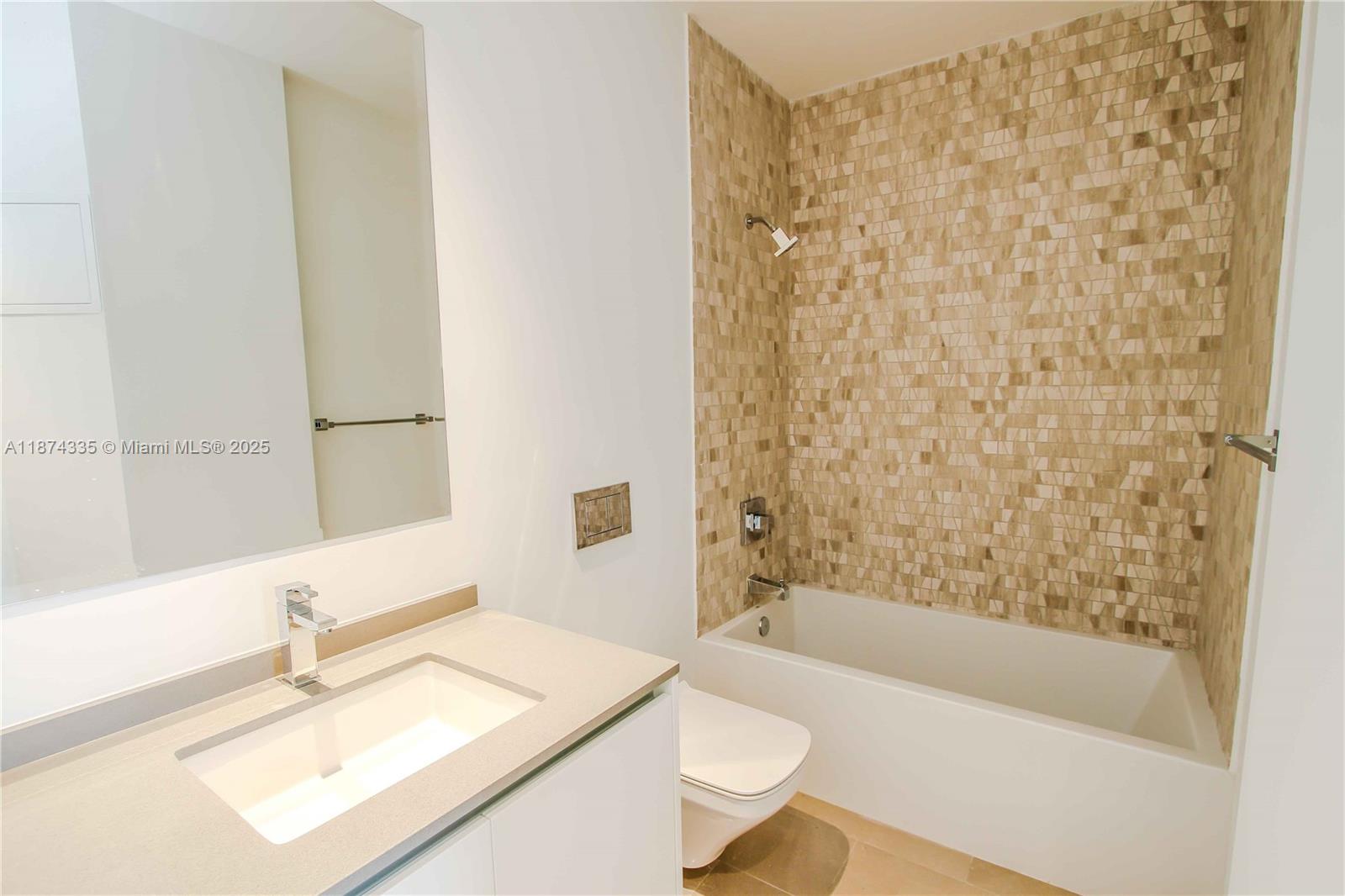 Rise Condominuim - Residential Lease