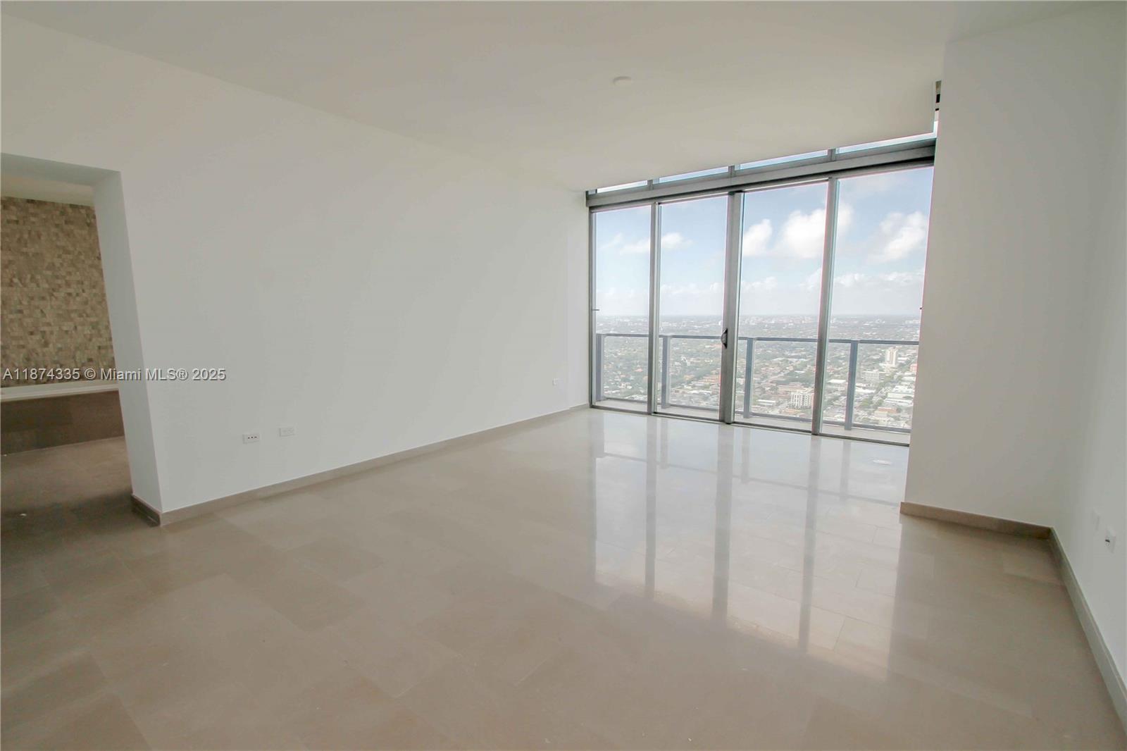 Rise Condominuim - Residential Lease