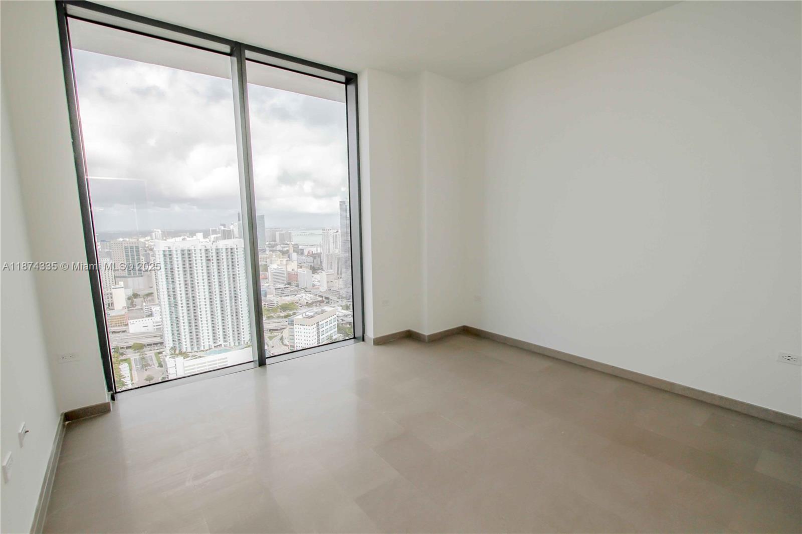 Rise Condominuim - Residential Lease