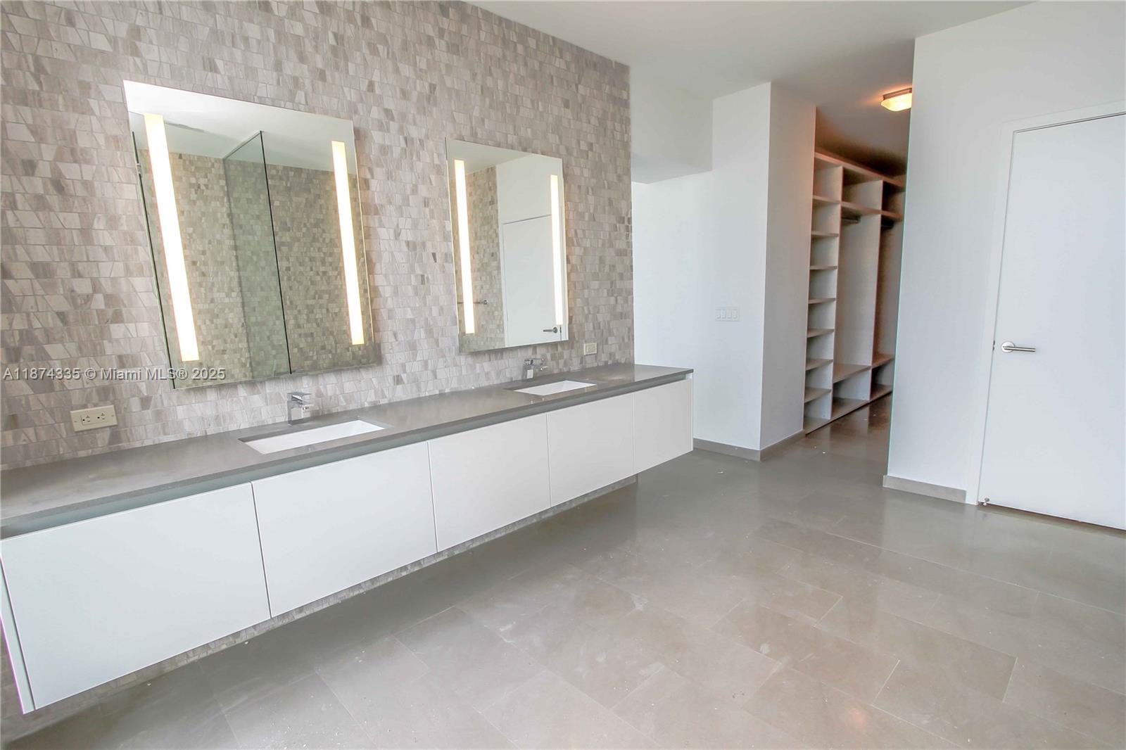 Rise Condominuim - Residential Lease