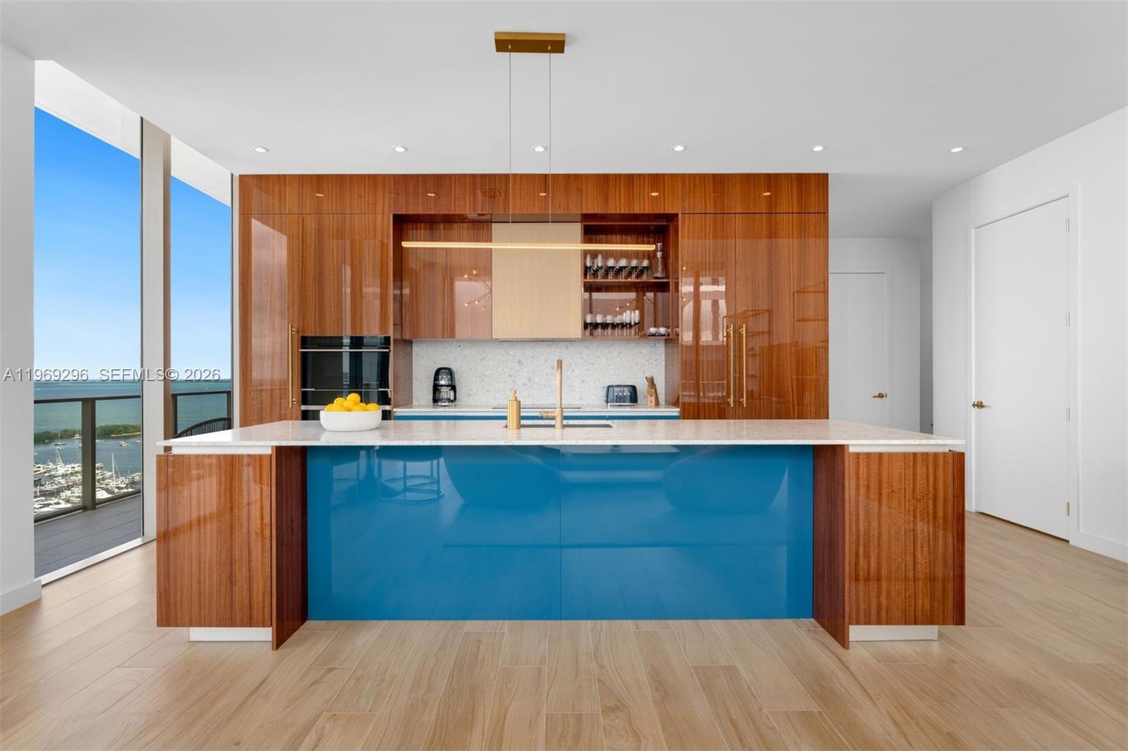 2655 S Bayshore Dr LPH 2012