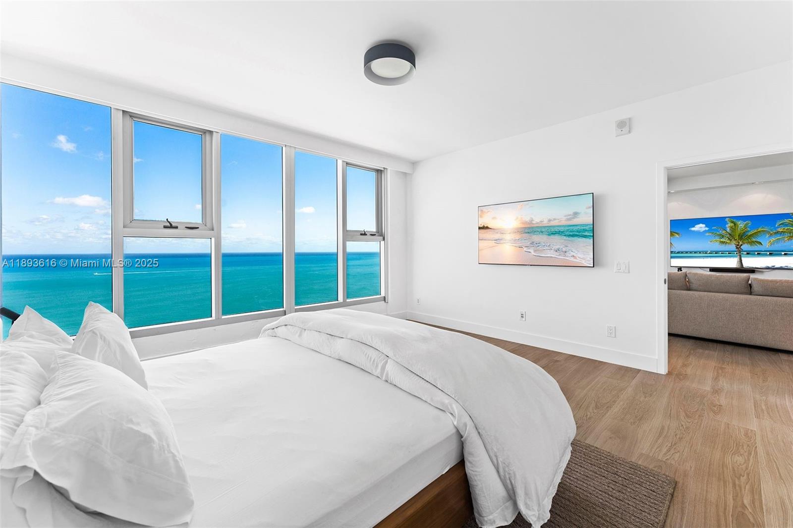 NORTH CARILLON BEACH COND - Residential Lease