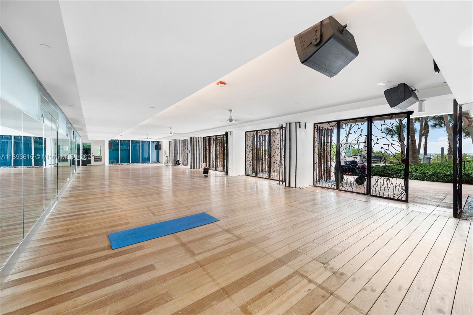 NORTH CARILLON BEACH COND - Residential Lease