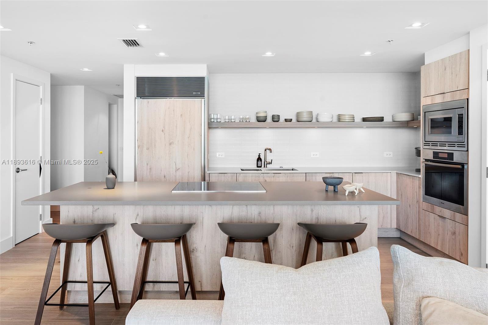 NORTH CARILLON BEACH COND - Residential Lease