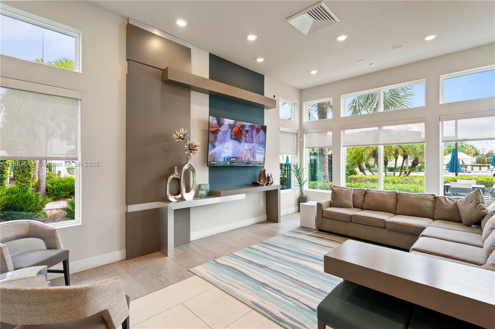 SPECTRUM AT REUNION - Residential