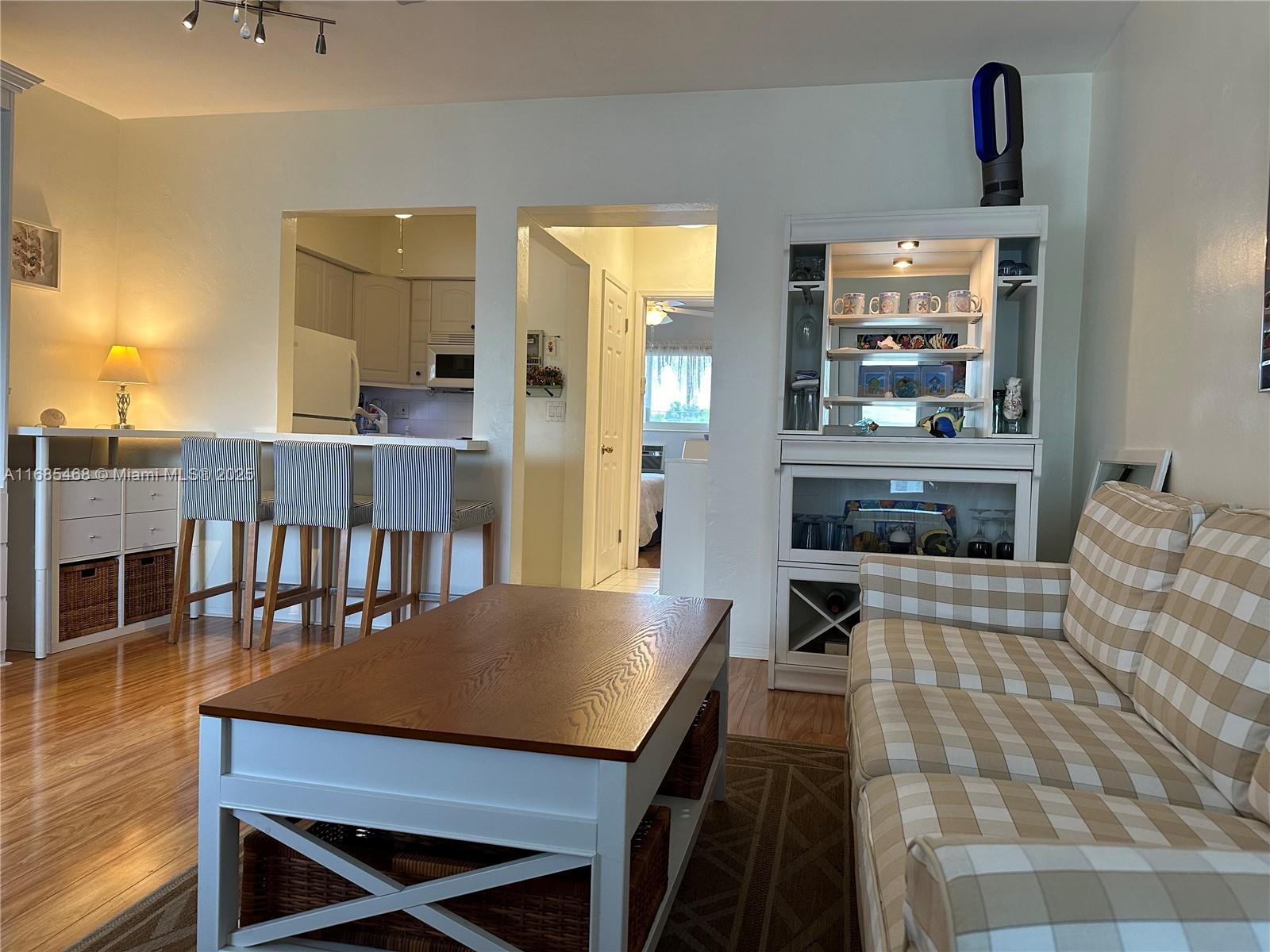 801 Atlantic Shores Blvd 206