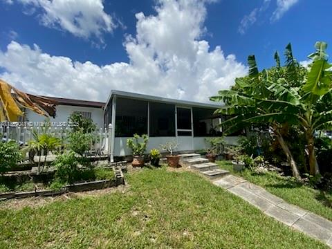 MEADOW WOOD MANOR #4 - Residential