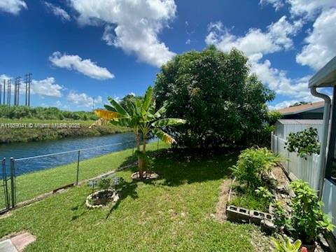 MEADOW WOOD MANOR #4 - Residential