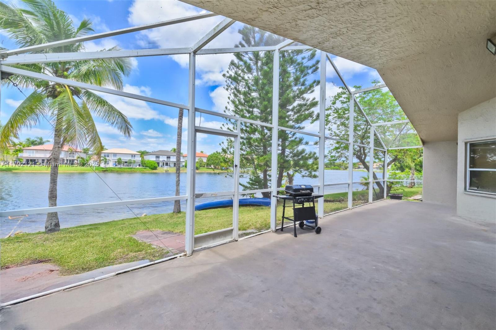 SILVER LAKES PHASE III - Residential