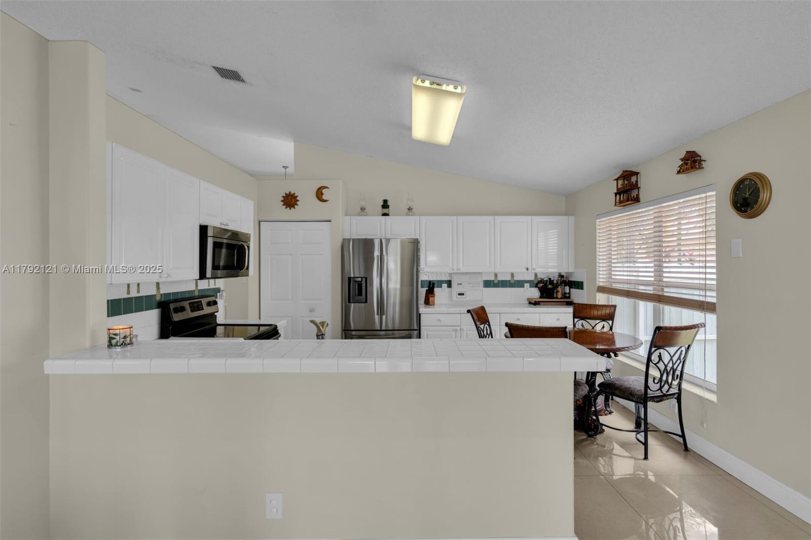 SILVER LAKES PHASE III - Residential