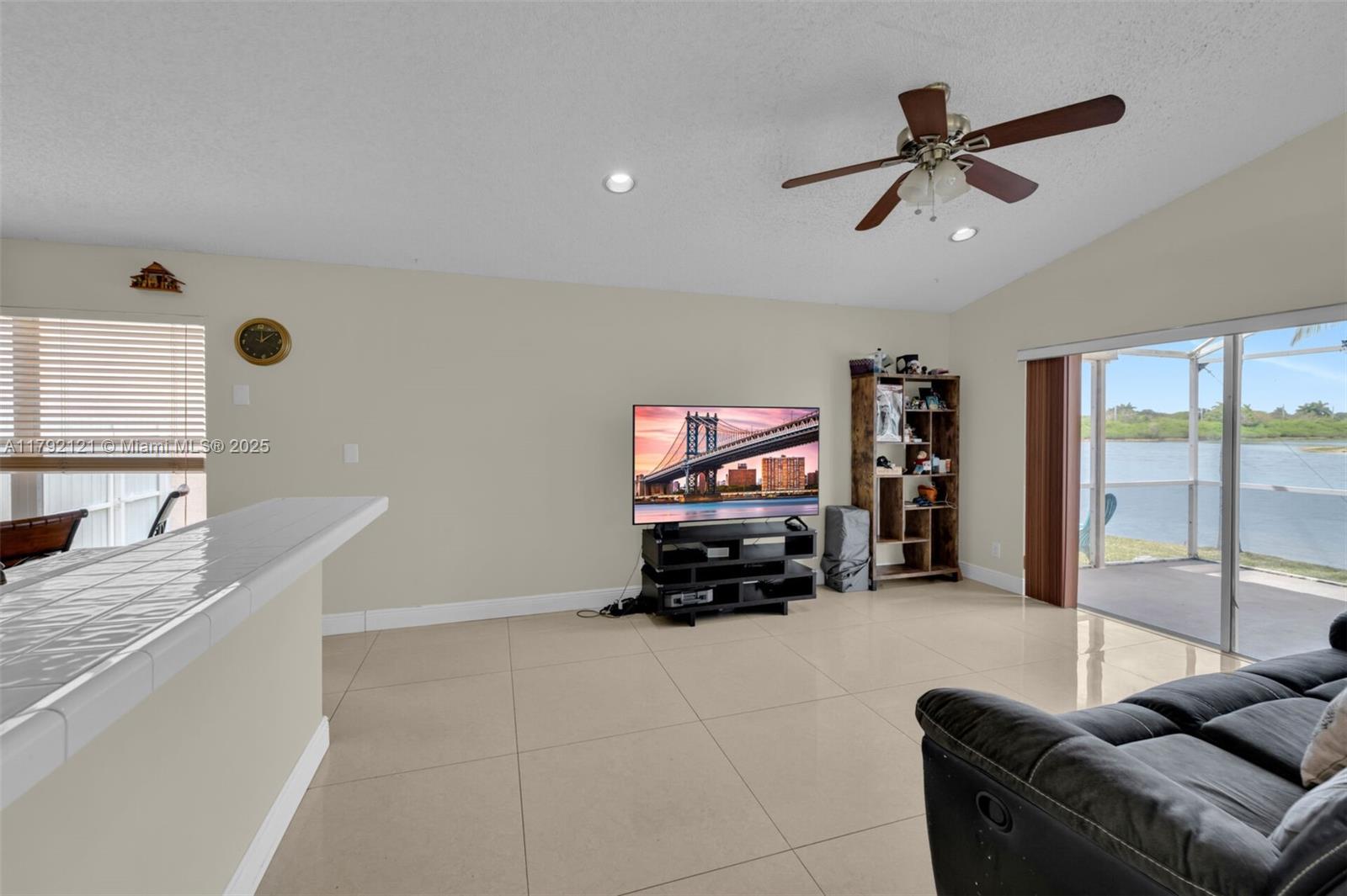 SILVER LAKES PHASE III - Residential