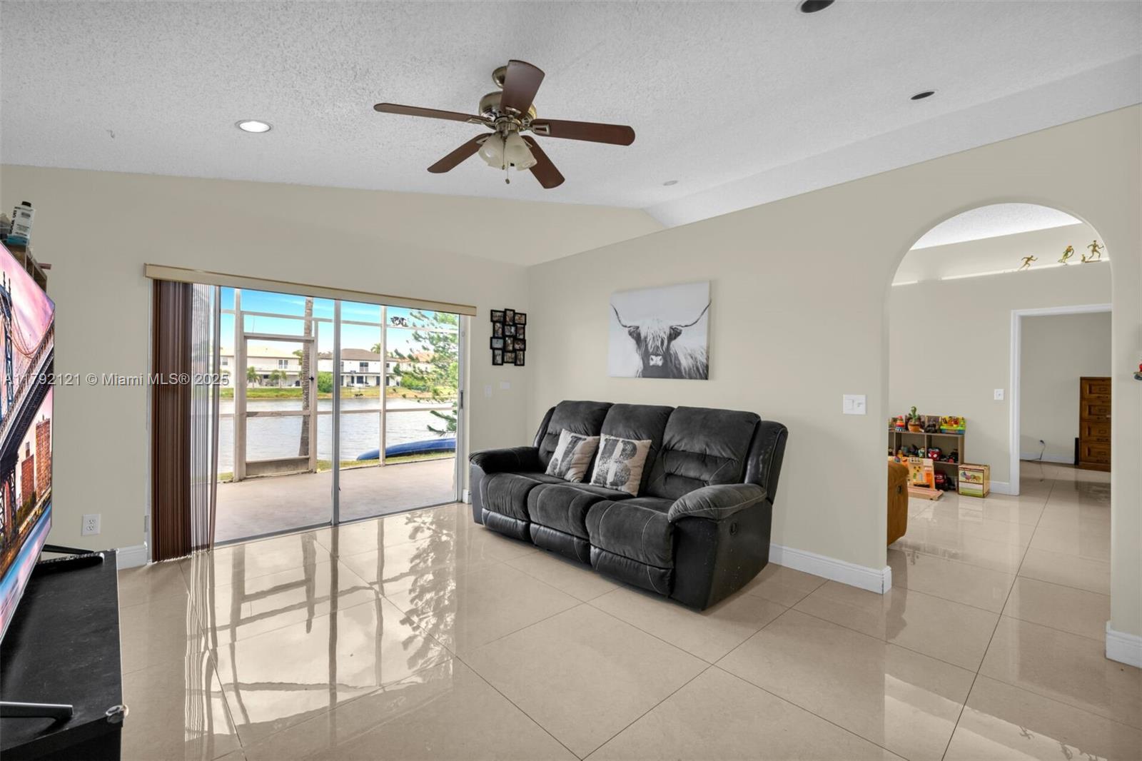 SILVER LAKES PHASE III - Residential