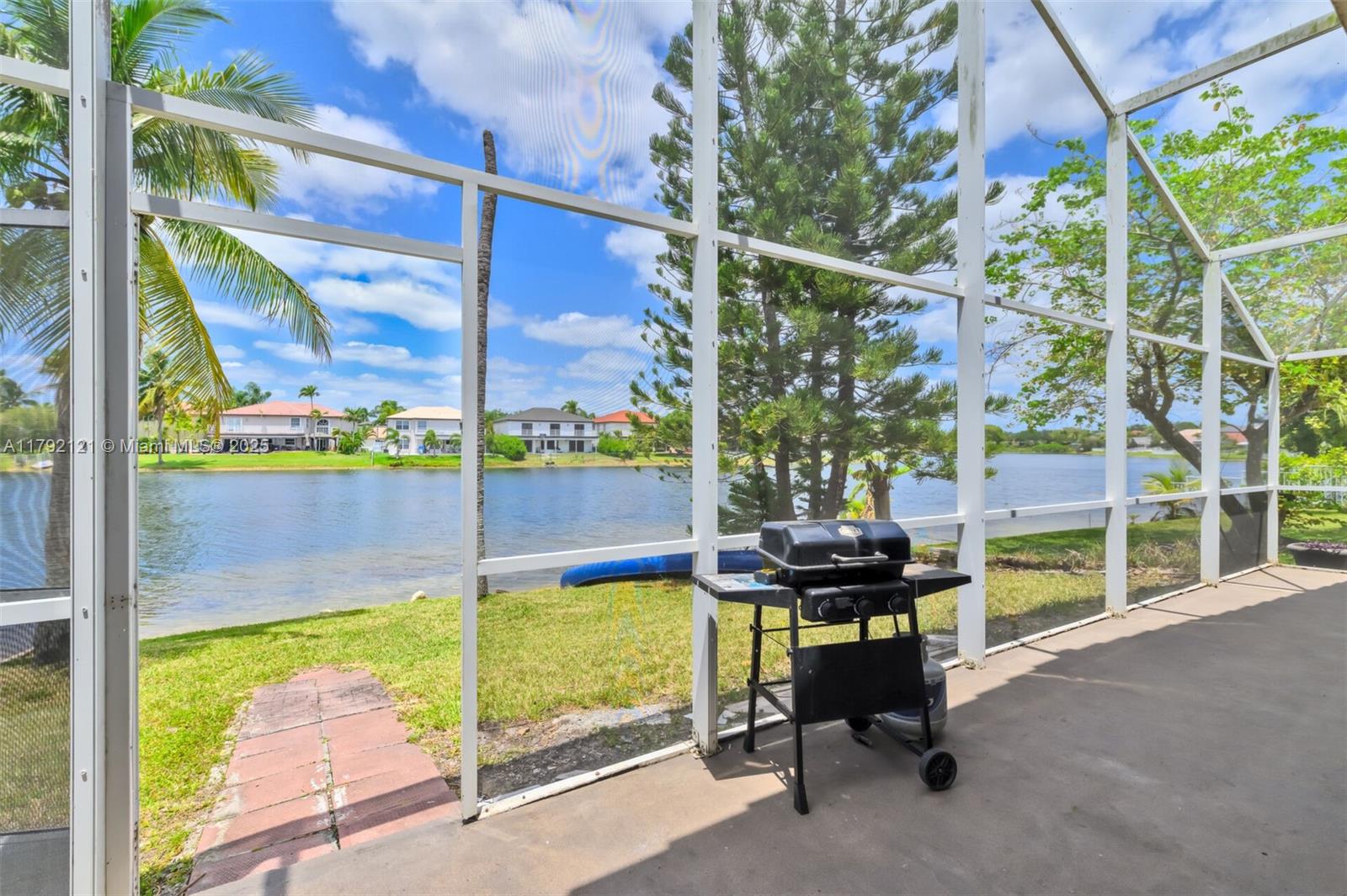 SILVER LAKES PHASE III - Residential