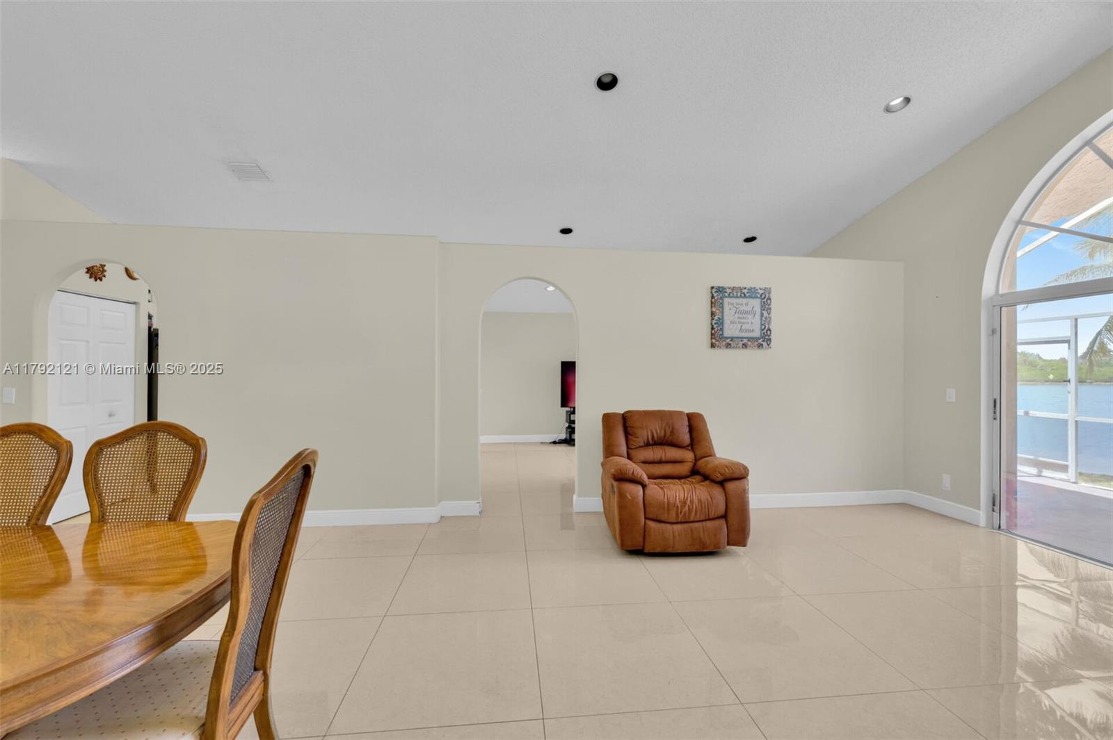 SILVER LAKES PHASE III - Residential