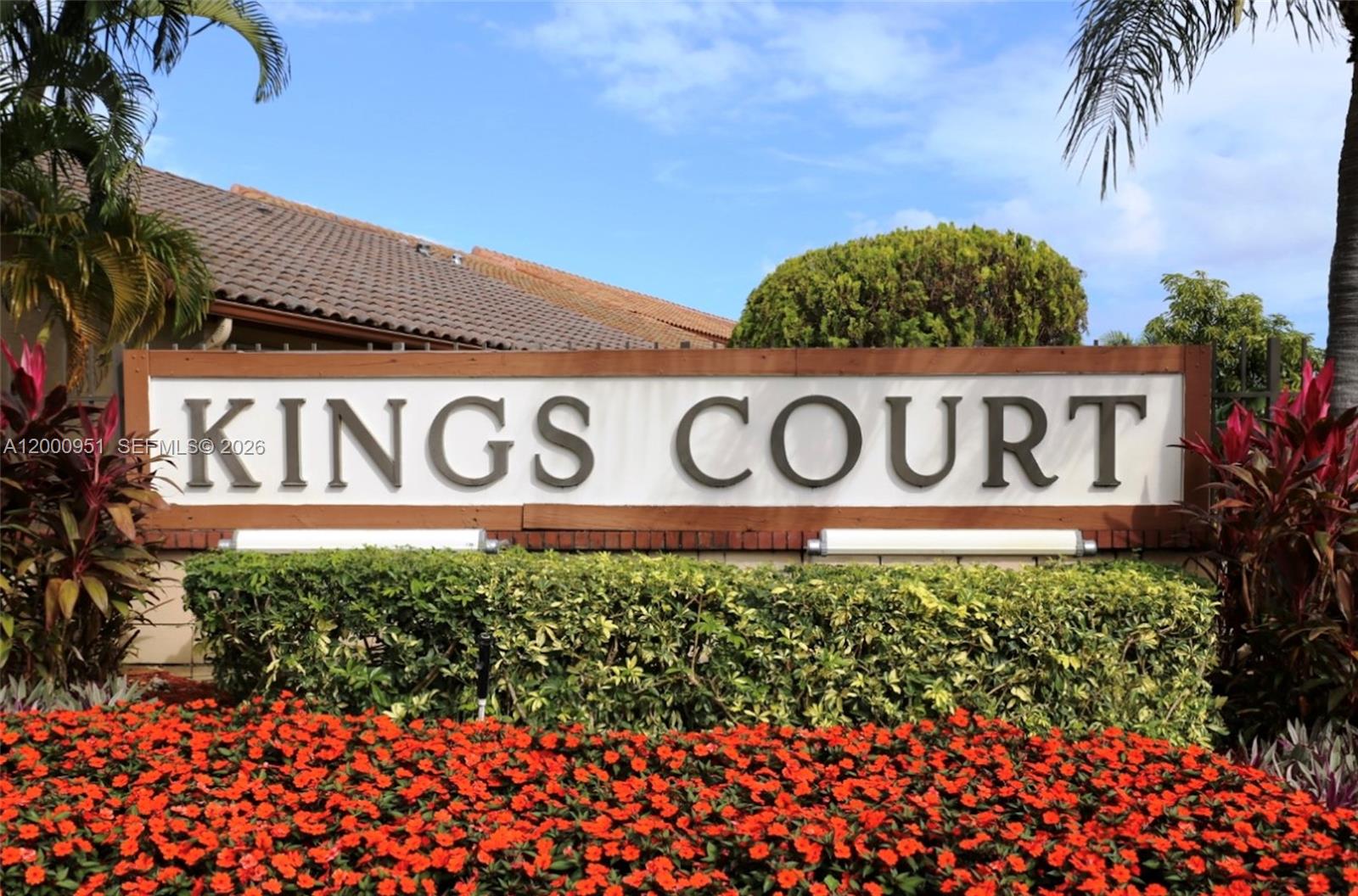 KINGS COURT WEST - Residential