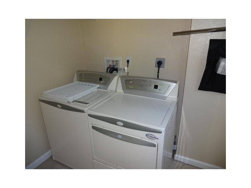 PORTOFINO ESTATES - Residential Lease