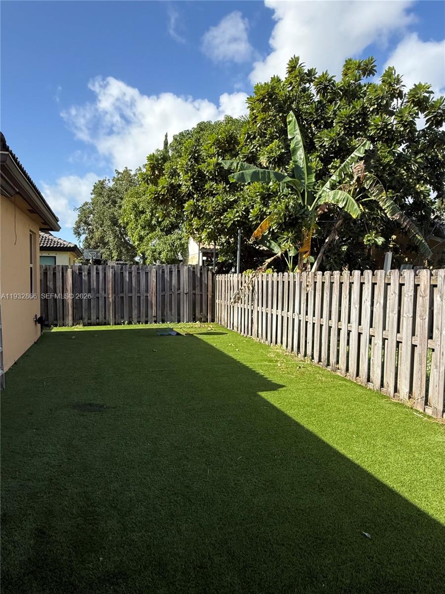 HEMINGWAY POINT - Residential