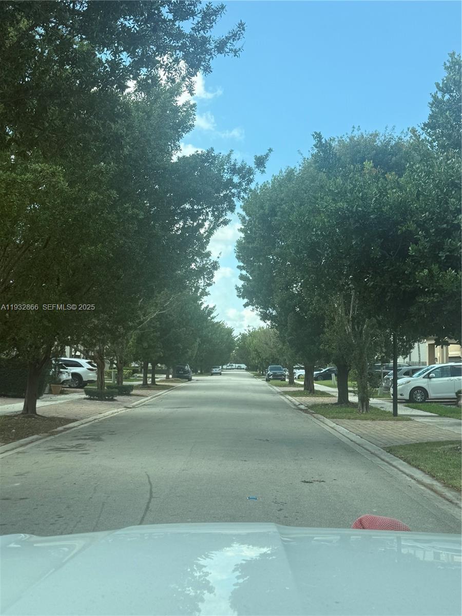 HEMINGWAY POINT - Residential