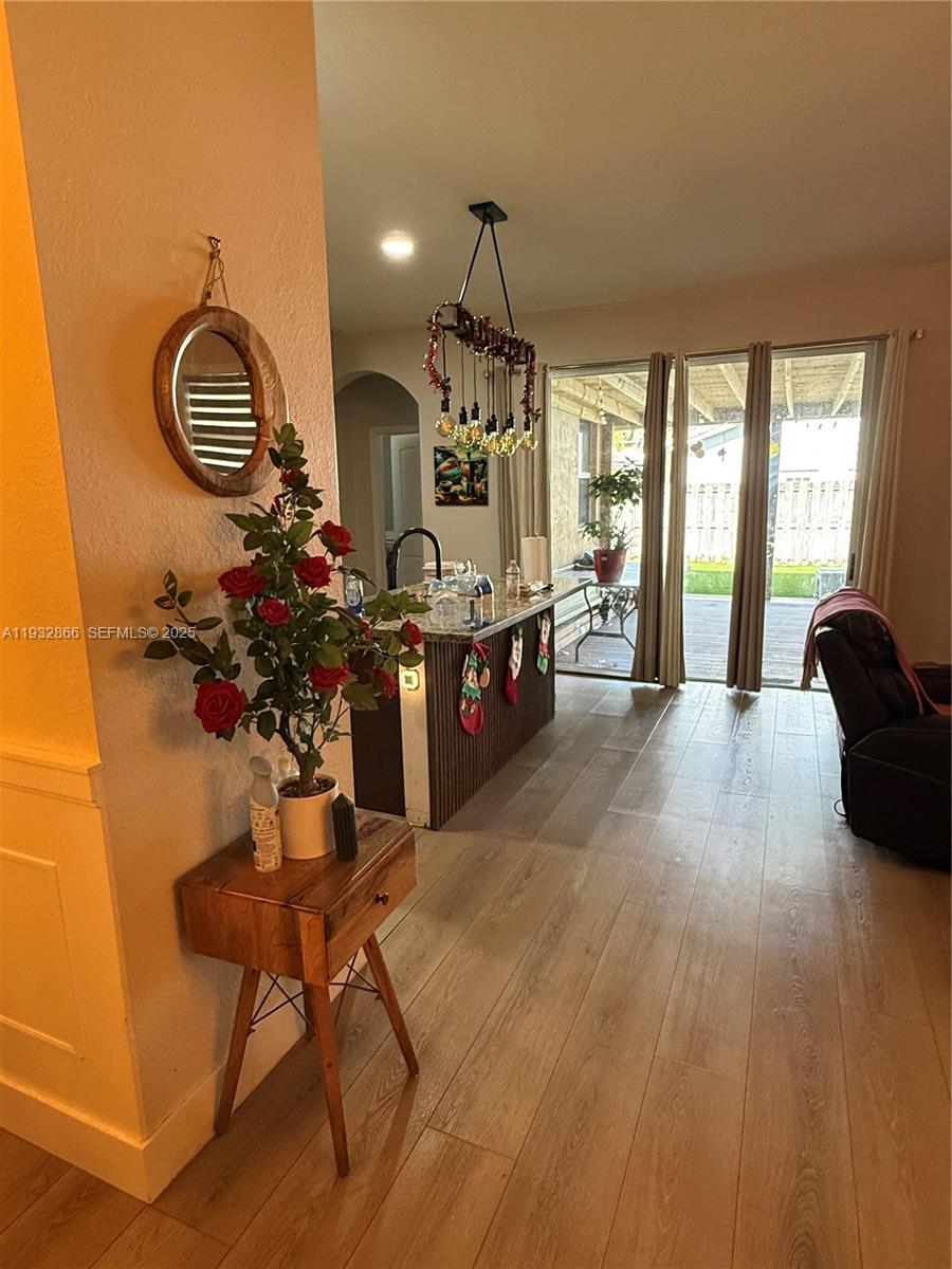 HEMINGWAY POINT - Residential