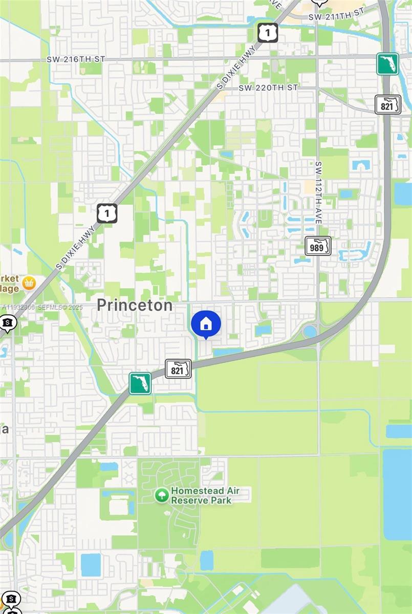 HEMINGWAY POINT - Residential