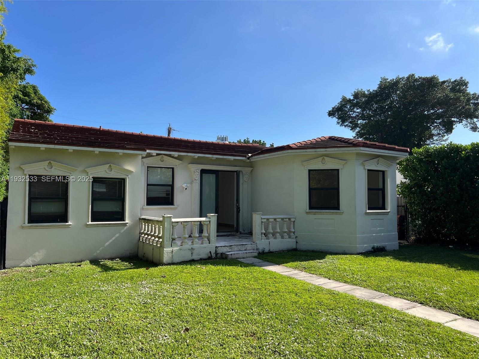 SURPRISE LAKE - Residential