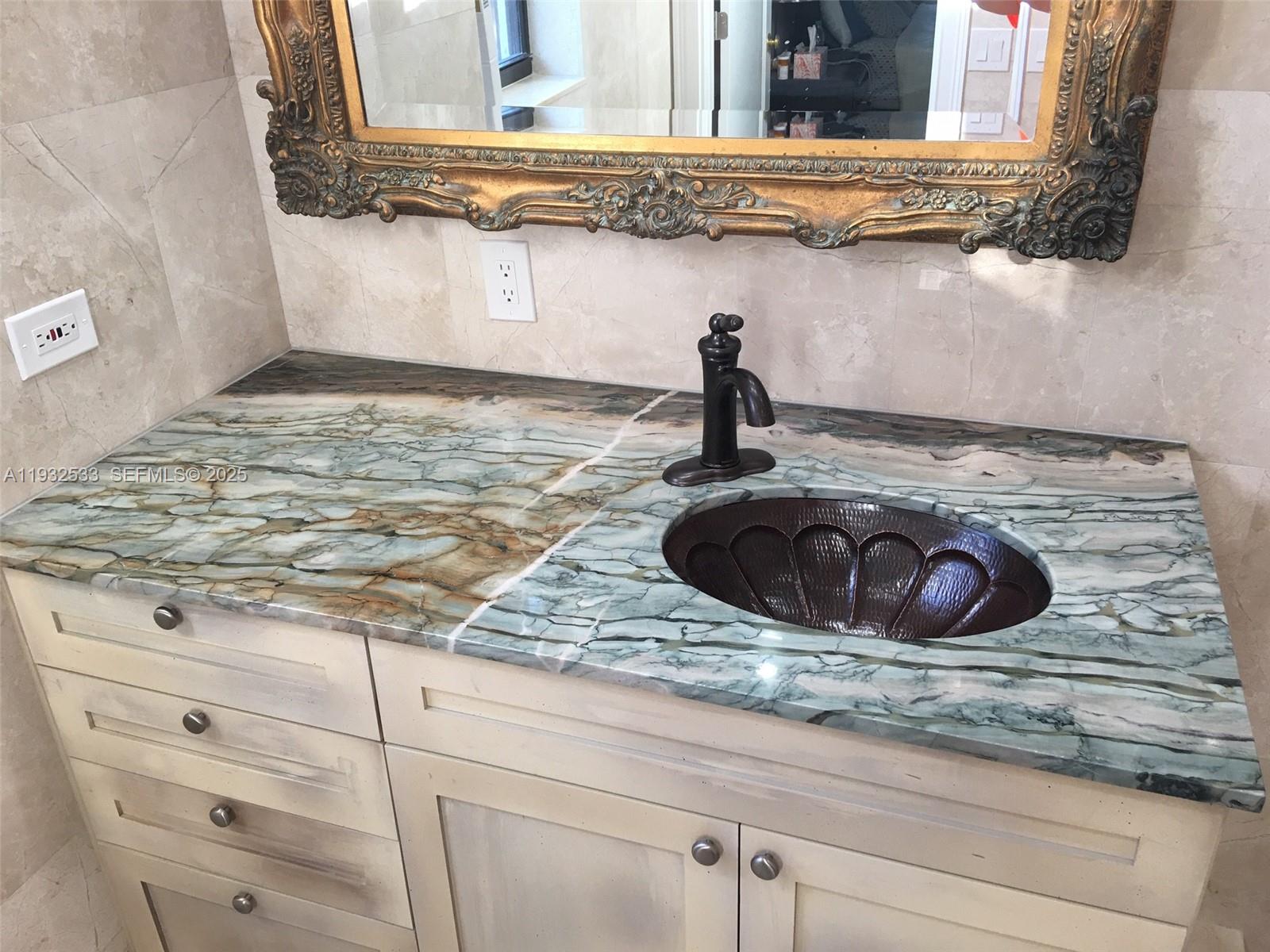 SURPRISE LAKE - Residential