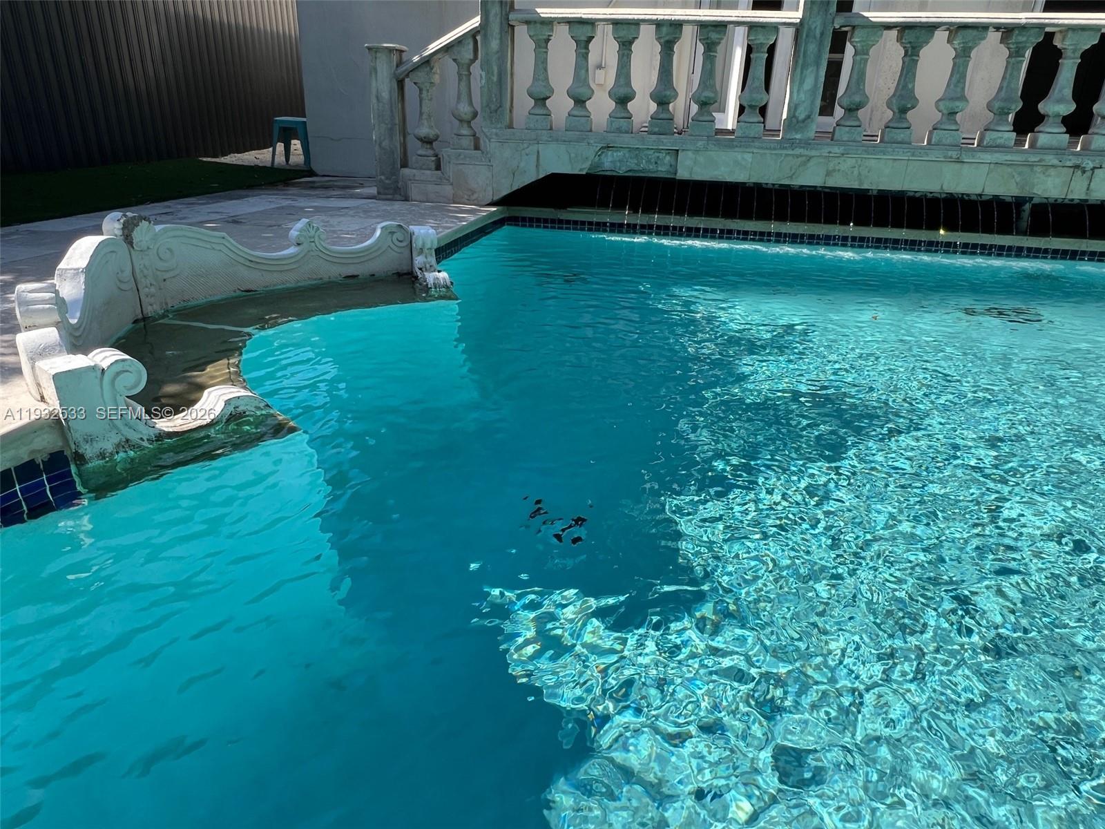 SURPRISE LAKE - Residential