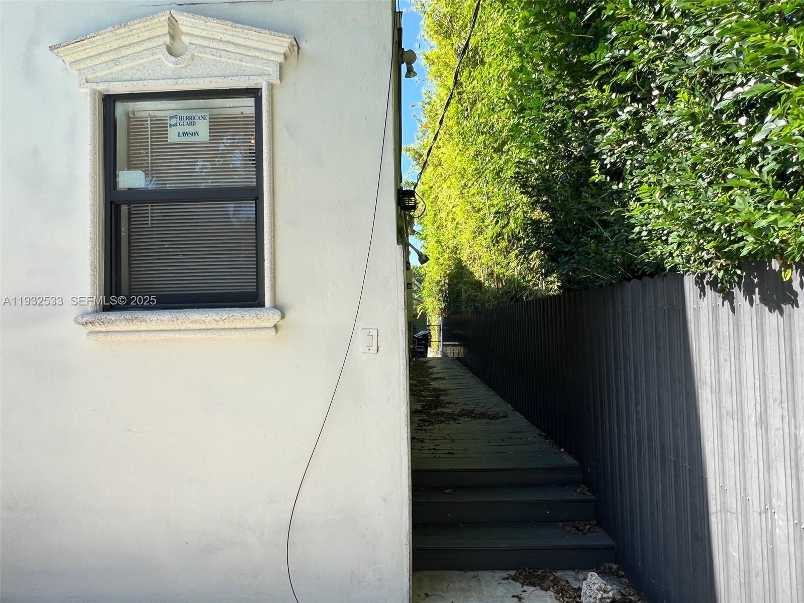 SURPRISE LAKE - Residential