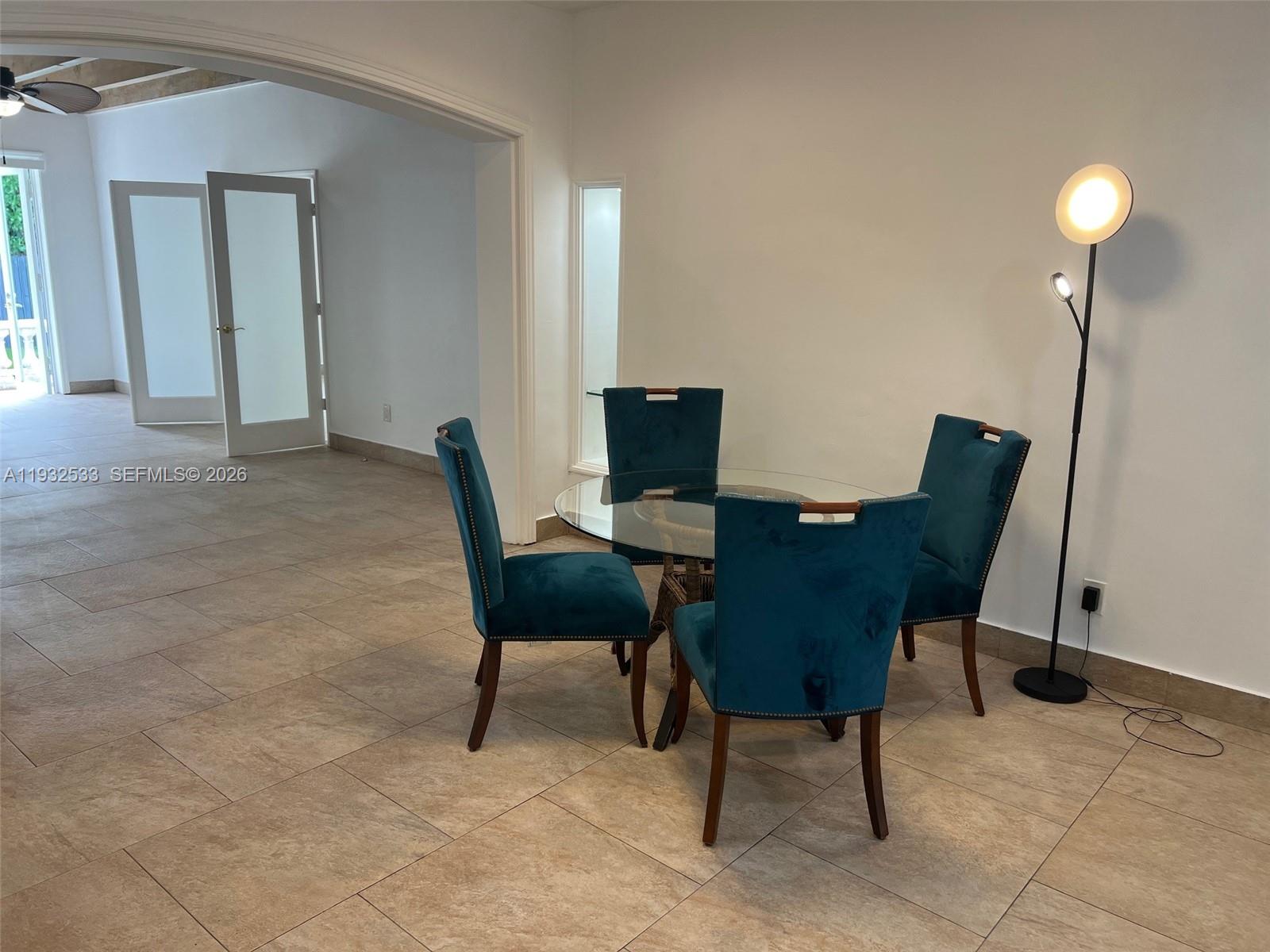 SURPRISE LAKE - Residential