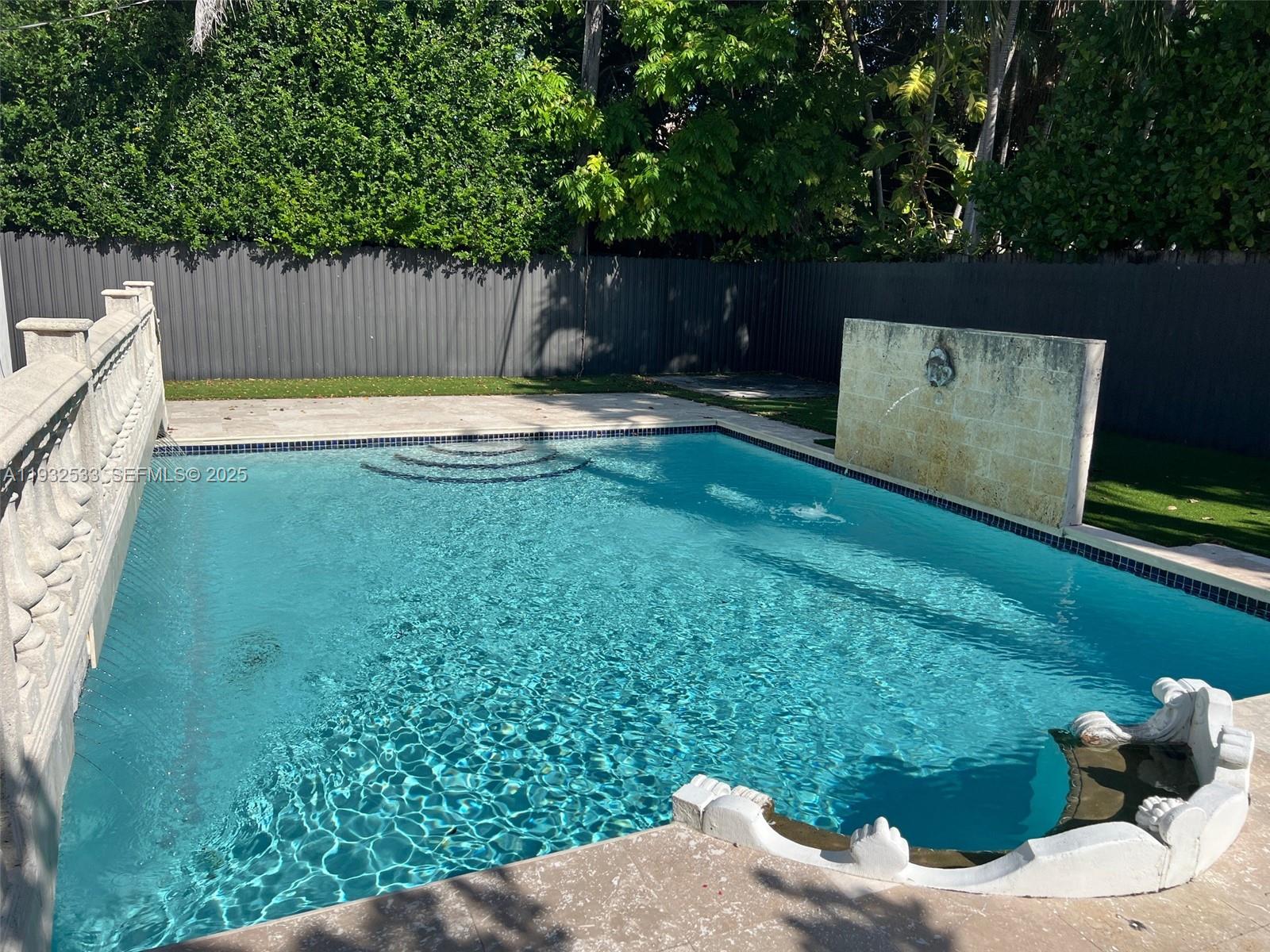 SURPRISE LAKE - Residential