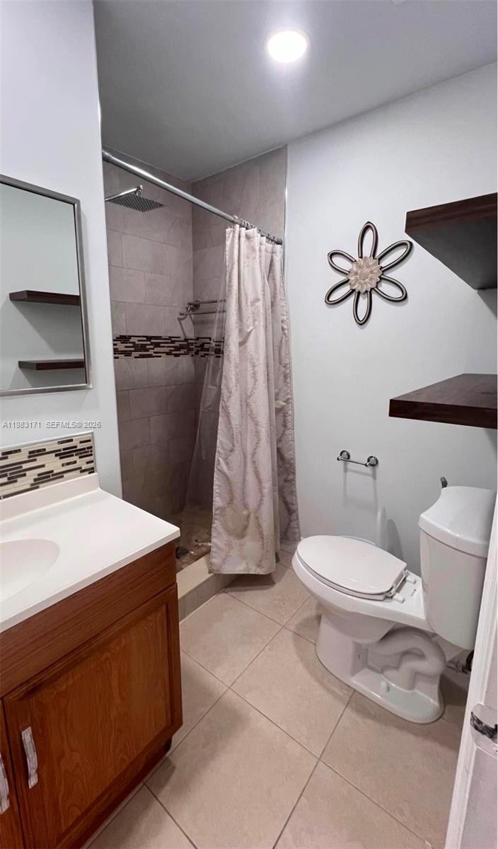 WINSTON PARK UNIT ONE - Residential Lease