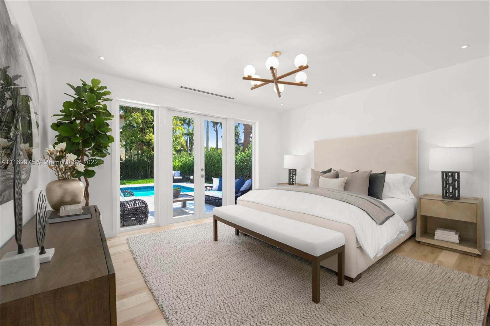 SUNSET ISLANDS-ISLAND NO - Residential