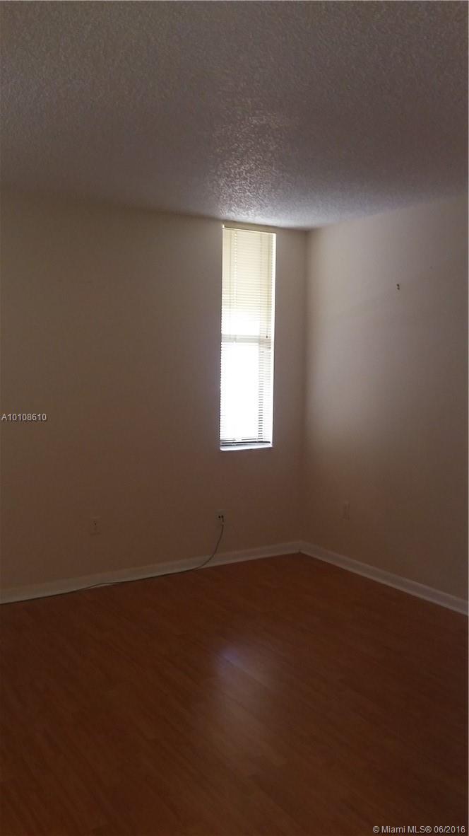 Royal Palm At Plantation - Residential Lease