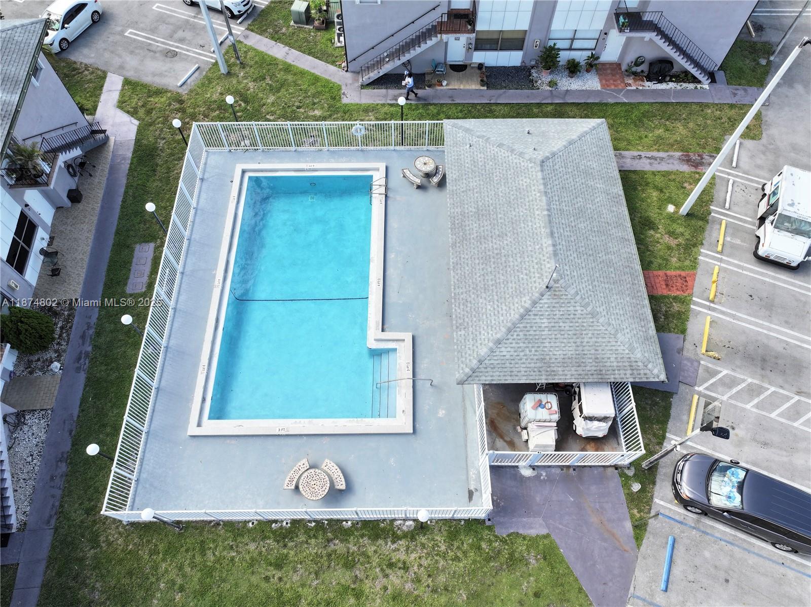 PLAYA LAGO CONDO PH II - Residential