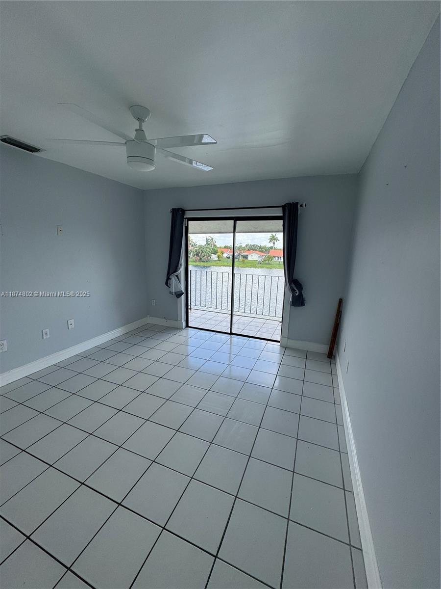 PLAYA LAGO CONDO PH II - Residential