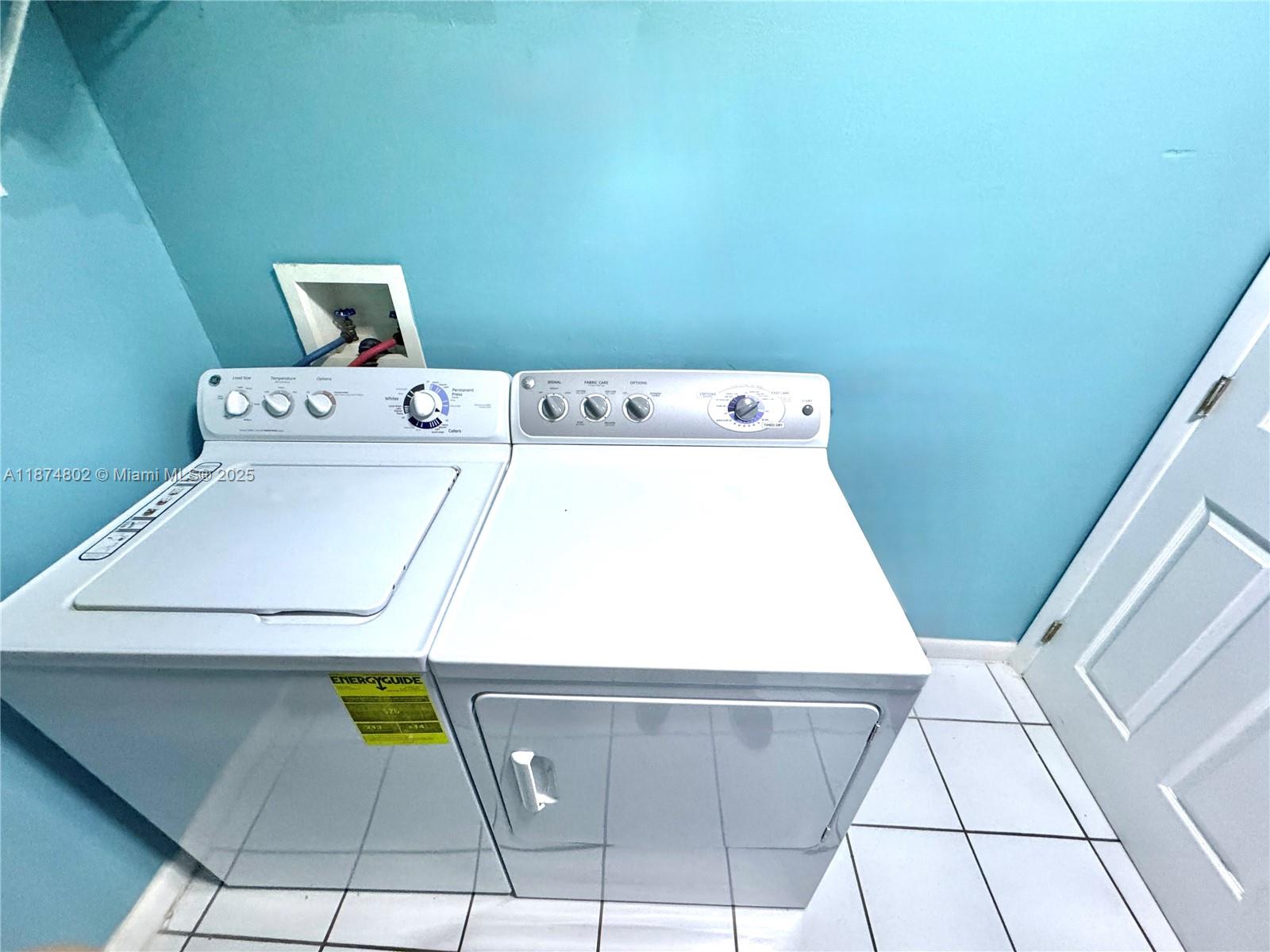 PLAYA LAGO CONDO PH II - Residential