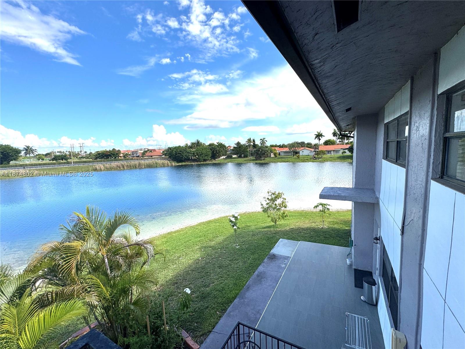 PLAYA LAGO CONDO PH II - Residential