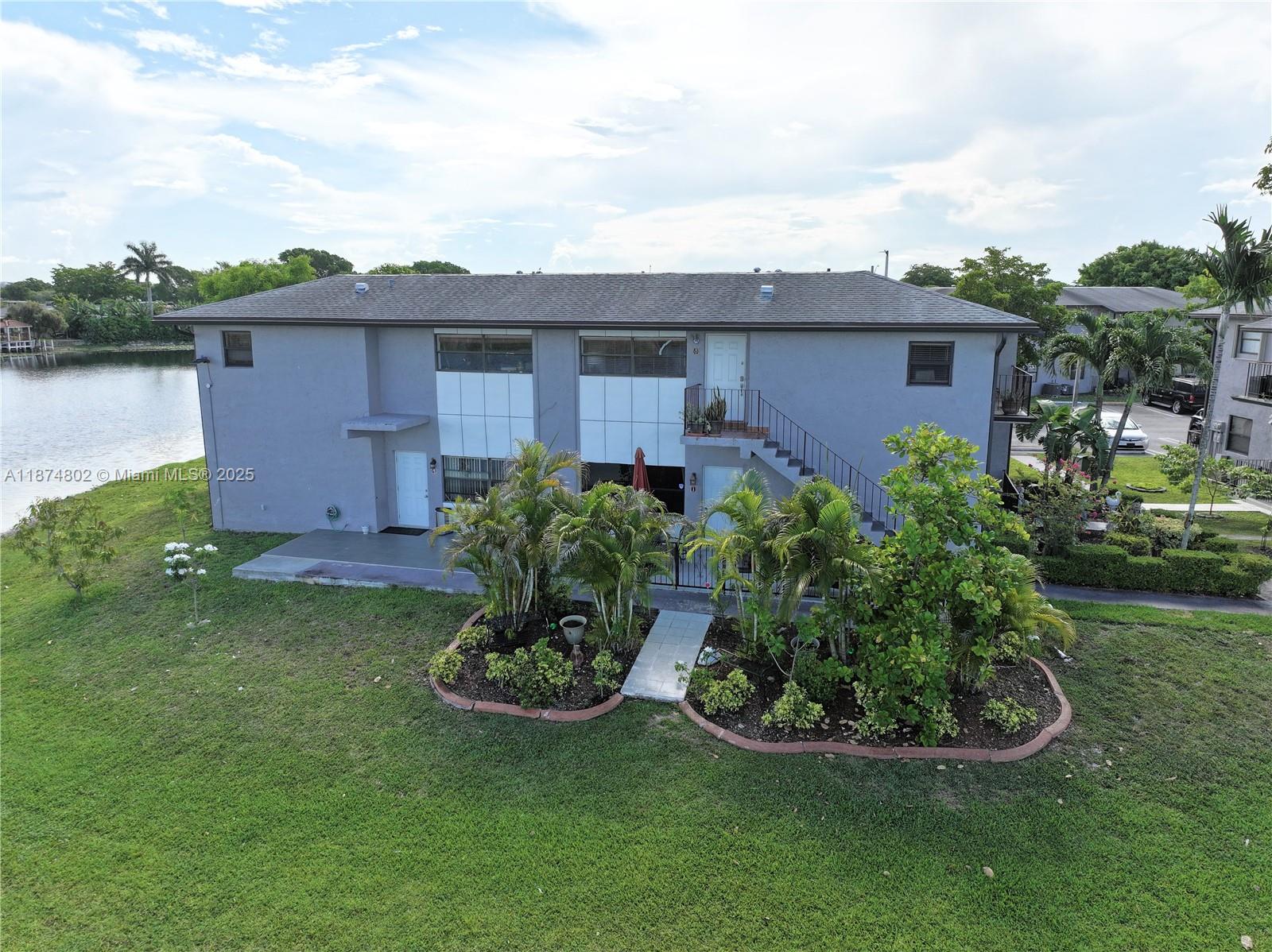 PLAYA LAGO CONDO PH II - Residential