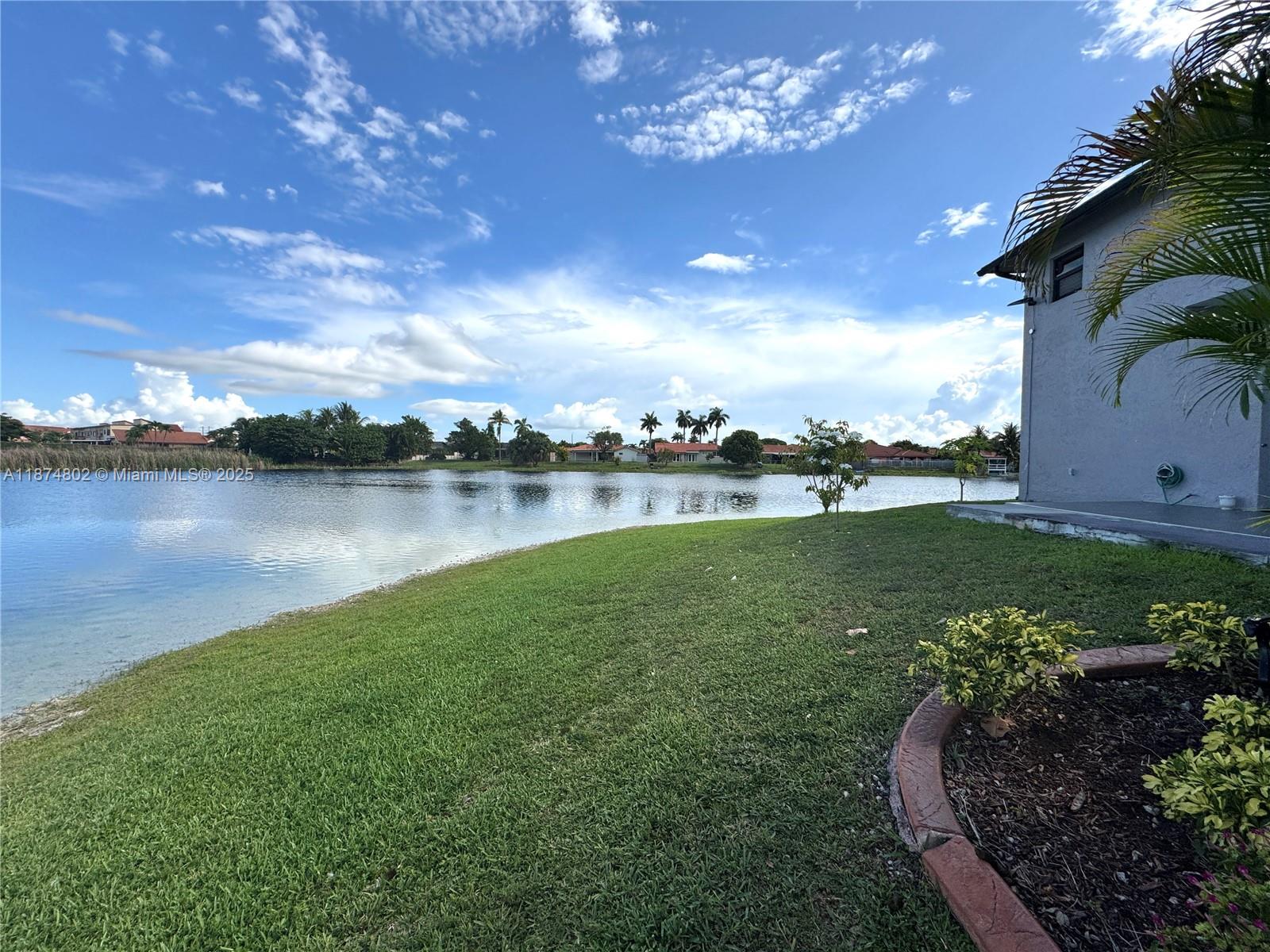 PLAYA LAGO CONDO PH II - Residential