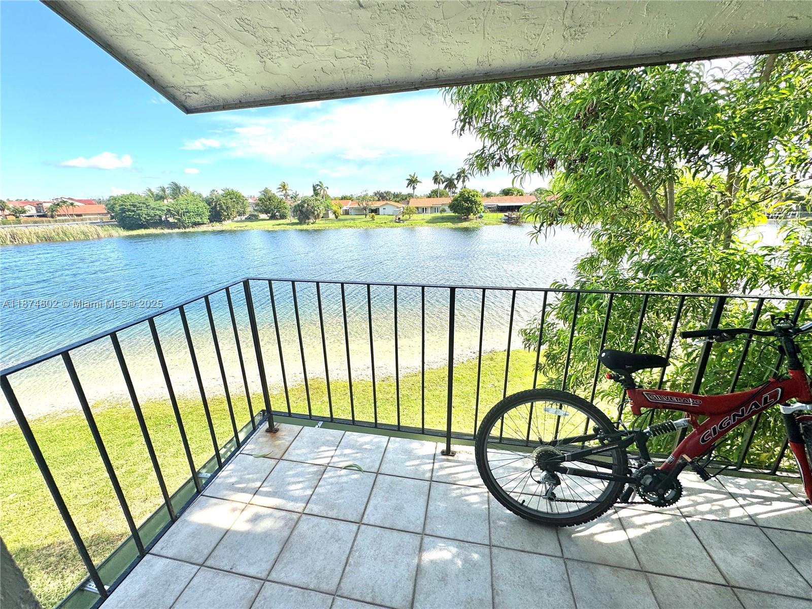 PLAYA LAGO CONDO PH II - Residential