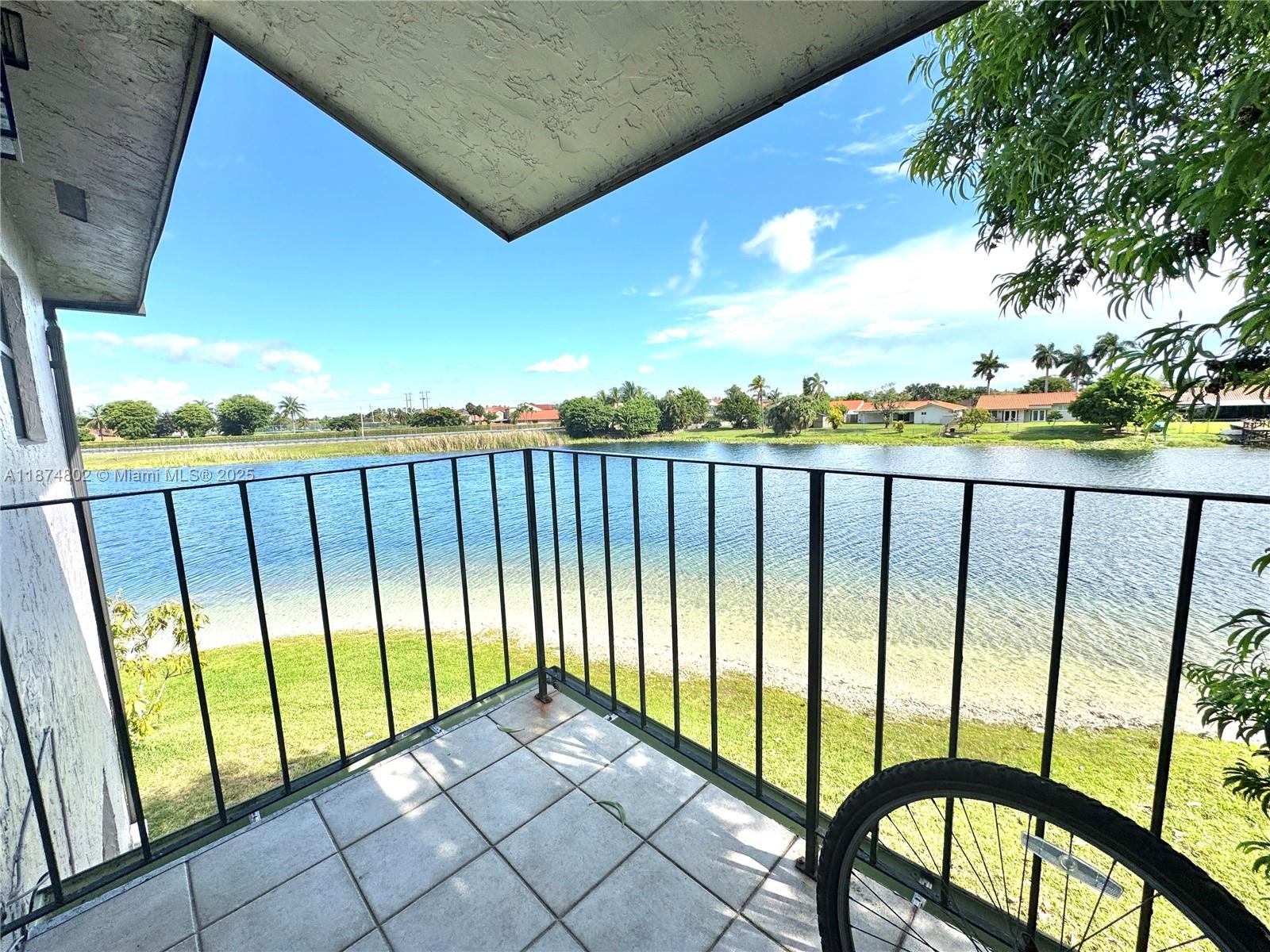 PLAYA LAGO CONDO PH II - Residential